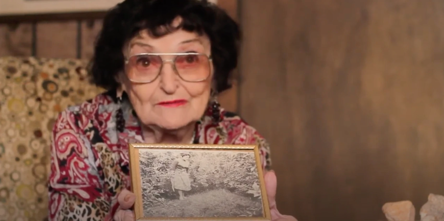 Klara Vinokur, Holocaust survivor of forced labor camp and mass grave